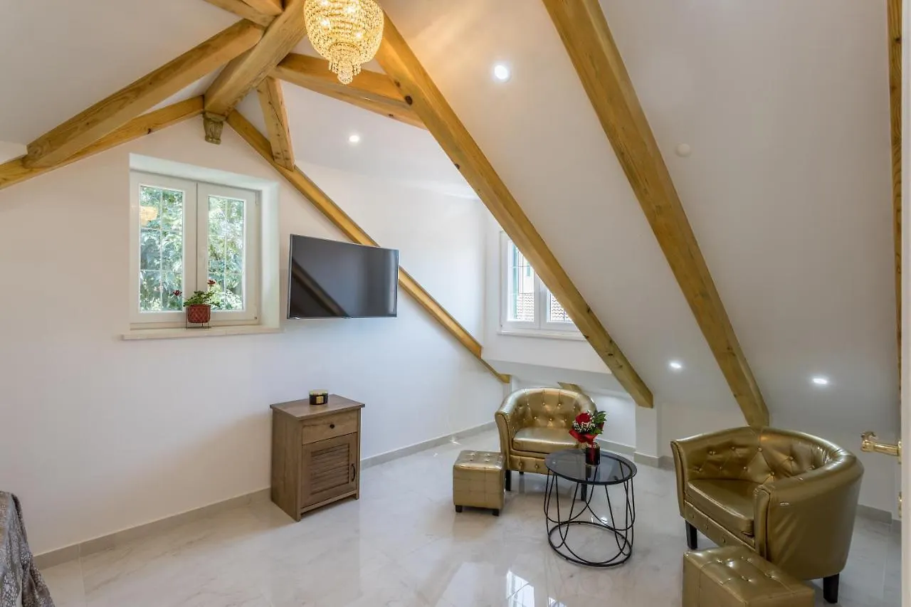 Gasthof Villabella Luxury Rooms Split