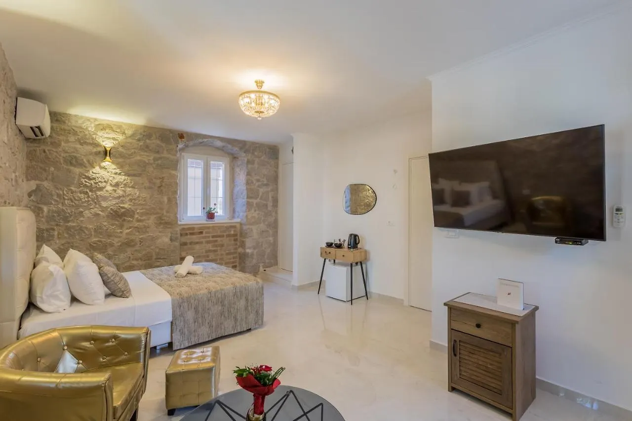Gasthof Villabella Luxury Rooms Split
